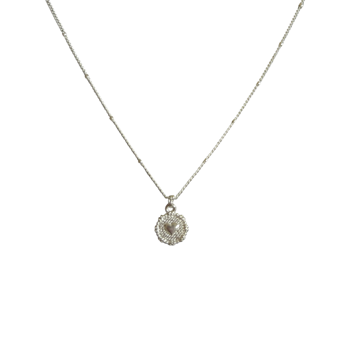 COLLAR | DETENTE
